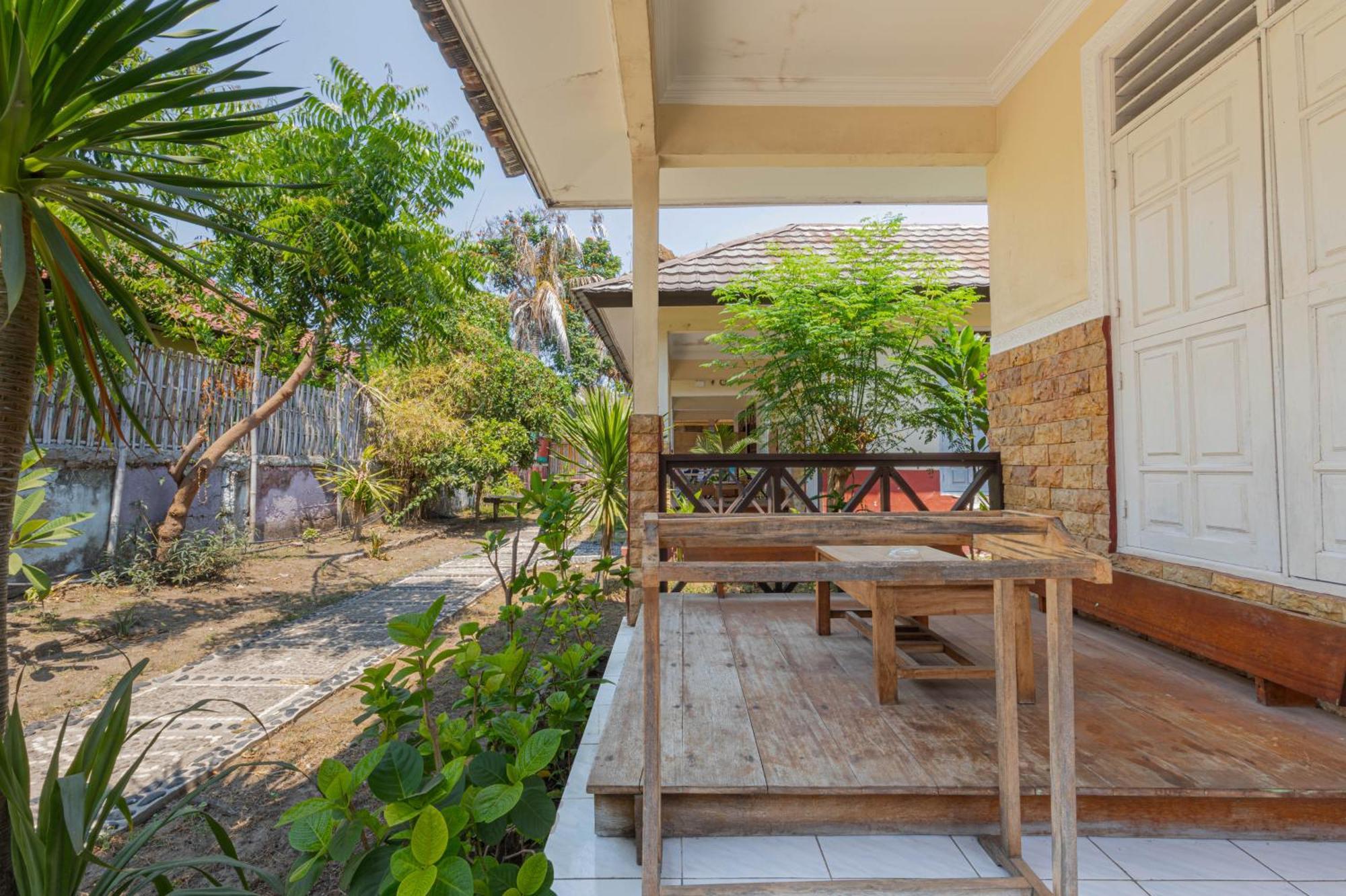 Funny Homestay 2 Gili Trawangan Exterior foto